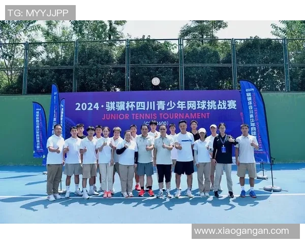 成都网球队以89分稳居锦标赛积分榜首位展现强劲实力