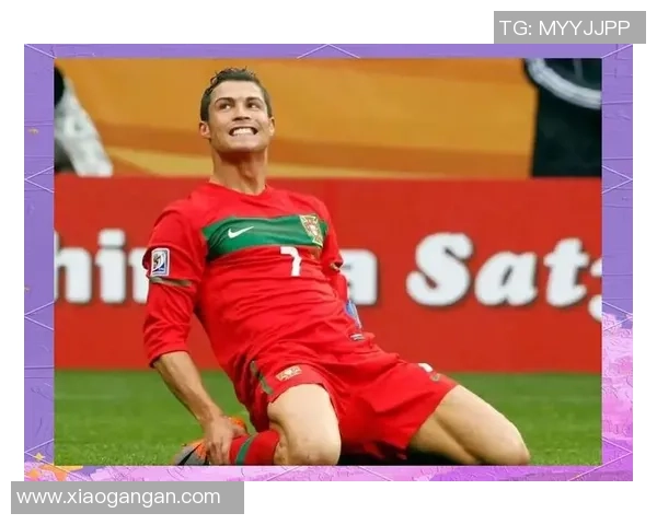 尊重每一位足球明星背后的努力与坚持，致敬他们为梦想拼搏的精神