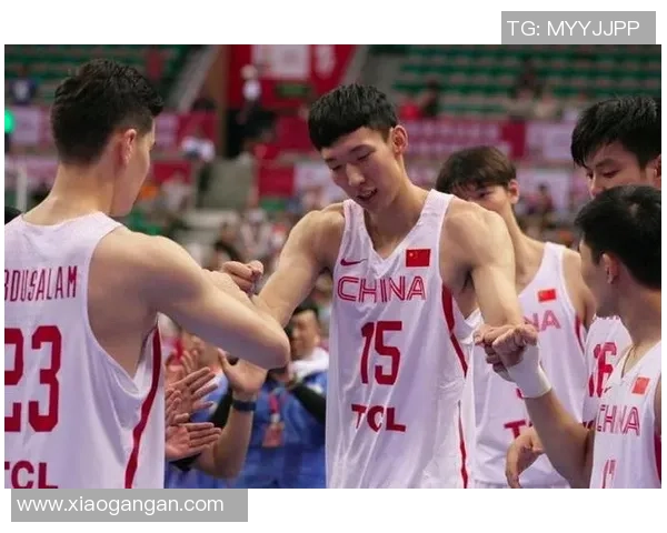 成都篮球队以86分领跑亚运会积分榜展现强劲实力与团队合作精神